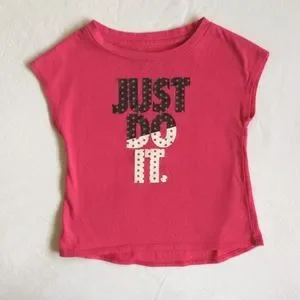 Nike shirts under $10 on sale